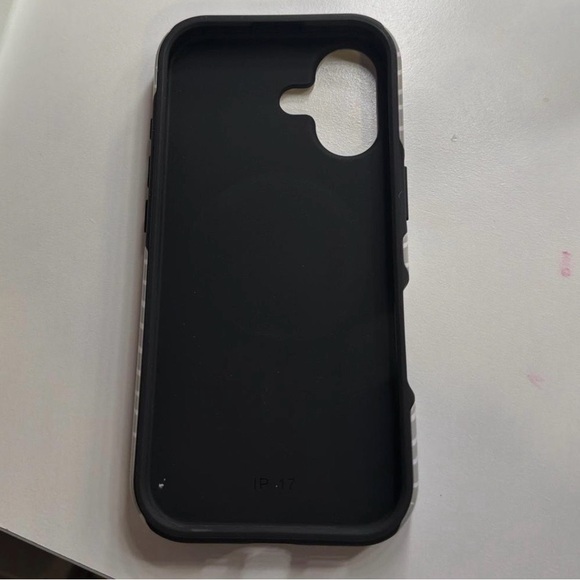 Gray Patterned Phone Case - Picture 3 of 4